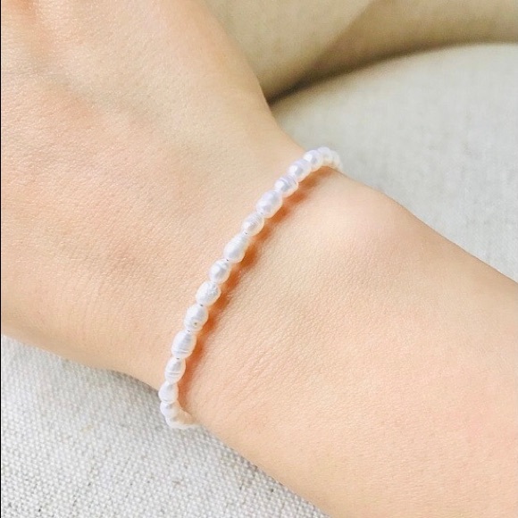 Small pearl bracelet with 14K gold-filled chain - Picture 4 of 4